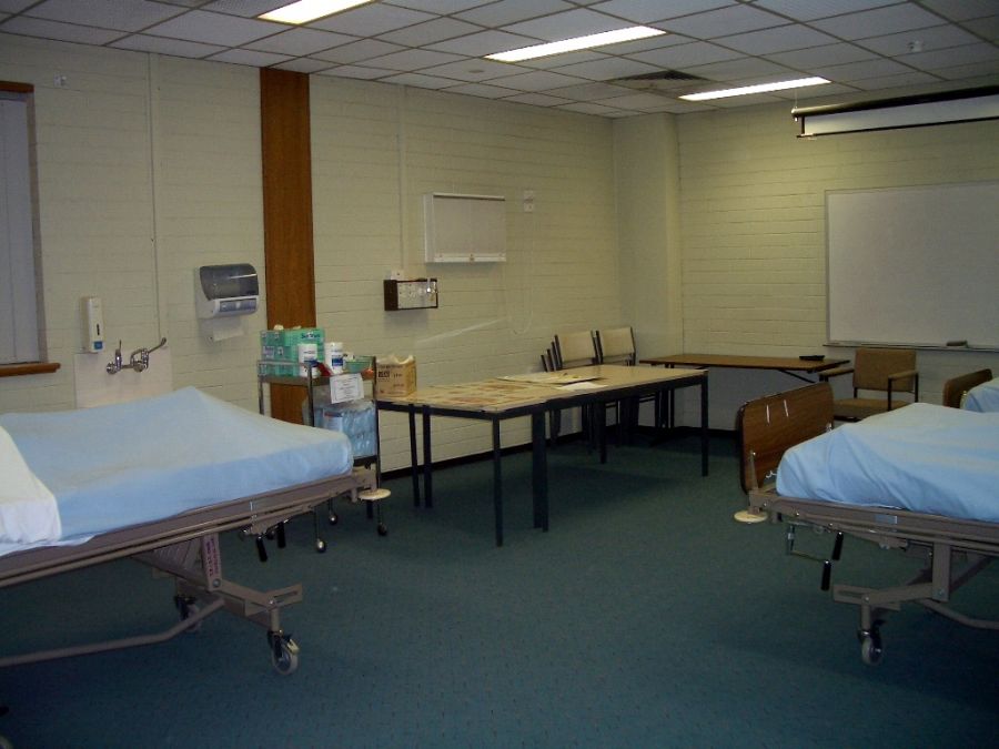 FUSA nursing small room 1_1.JPG